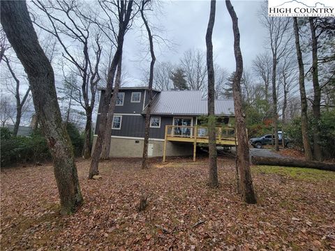 Photo of TBD Old Hampton Road, Boone, NC 28607 (MLS # 241599)