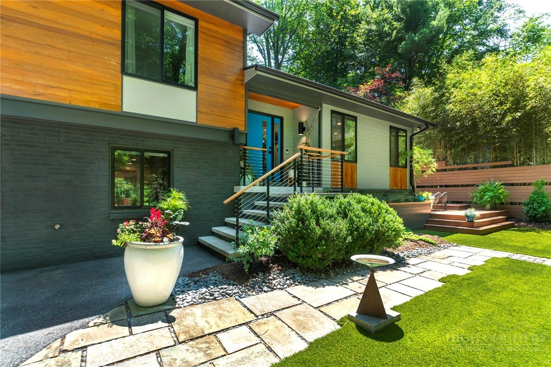 162 Russell Drive