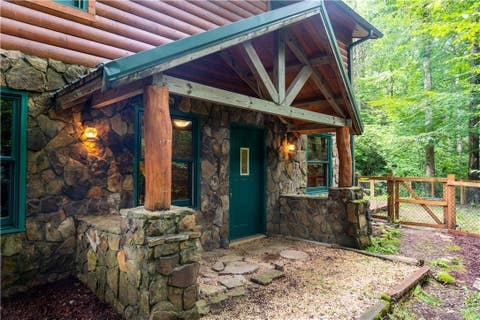 Photo of 120 Shiloh Lane, Boone, NC 28607 (MLS # 263466)