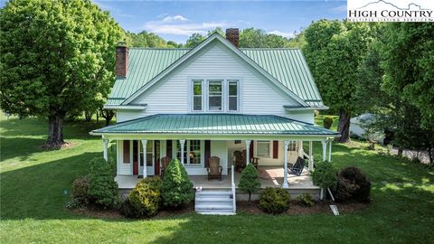 Photo of 15957 NC Hwy 194 N Highway, Lansing, NC 28643 (MLS # 255669) Photo of 15957 NC Hwy 194 N Highway, Lansing, NC 28643 (MLS # 255669)