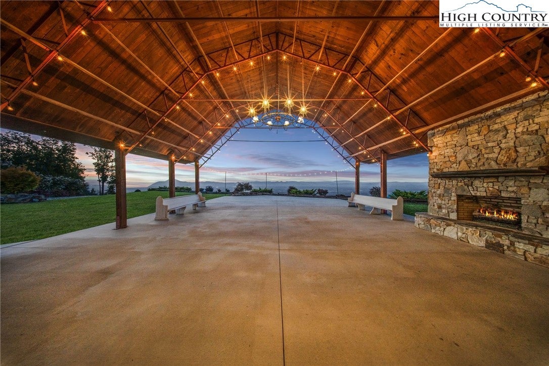 6572 Burkemont Road