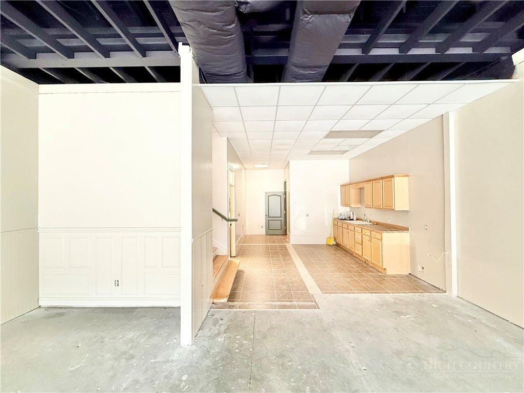 214 S Jefferson Avenue