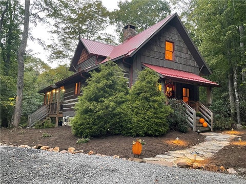 Photo of 158 Boulder Creek Drive, Todd, NC 28684 (MLS # 264351)