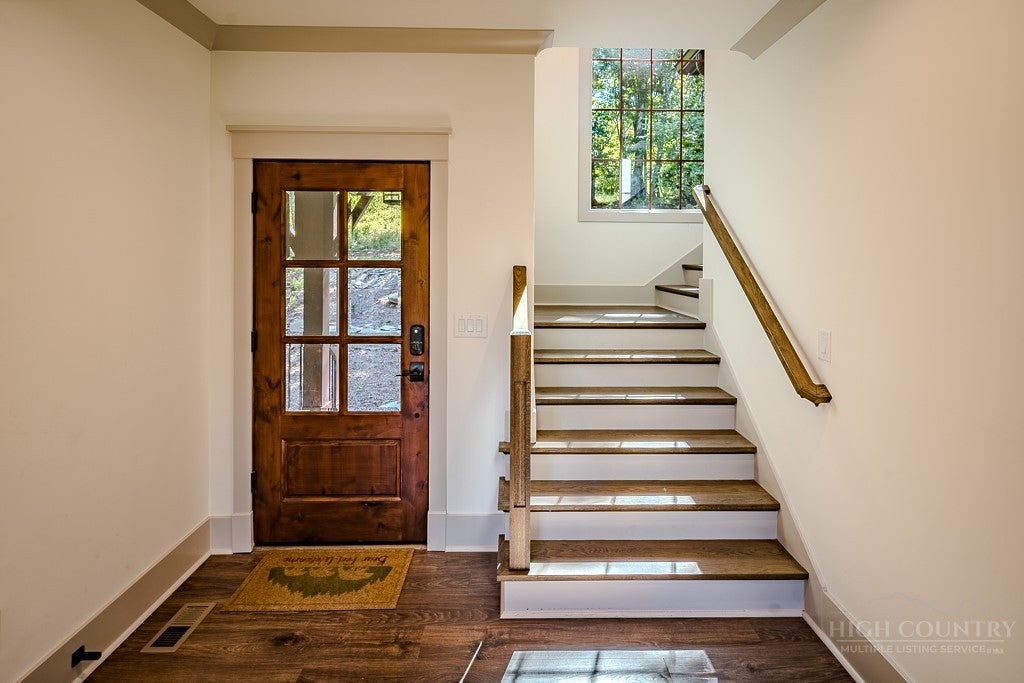 1190 Grandview Drive Extension