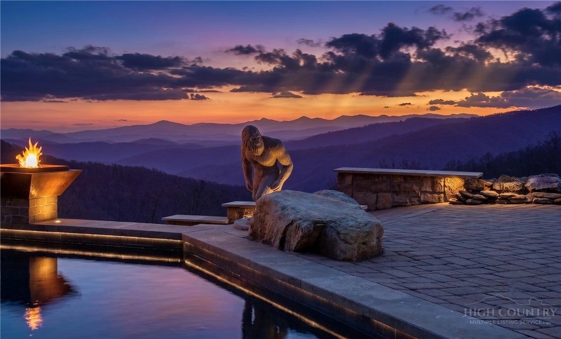 173 Scenic Vista Trail