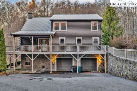 Photo of 157 Noah's Ridge, Fleetwood, NC 28626 (MLS # 259664)