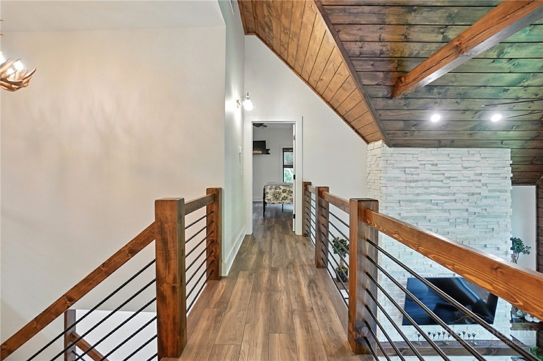 Lansing, North Carolina, 28643, United States, 3 Bedrooms Bedrooms, ,6 BathroomsBathrooms,Residential,Active,2035623