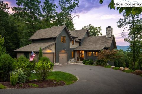 Photo of 4162 Reynolds Parkway, Boone, NC 28607 (MLS # 251732)