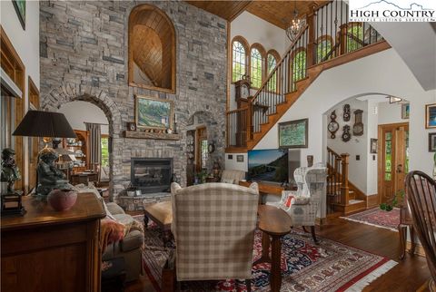 Photo of 255 Pinnacle Avenue Ave, Blowing Rock, NC 28605 (MLS # 255505)