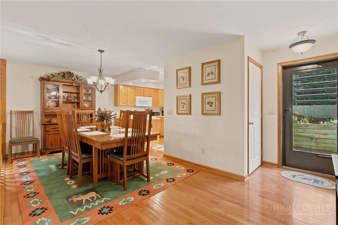 491 Waterside Drive 2