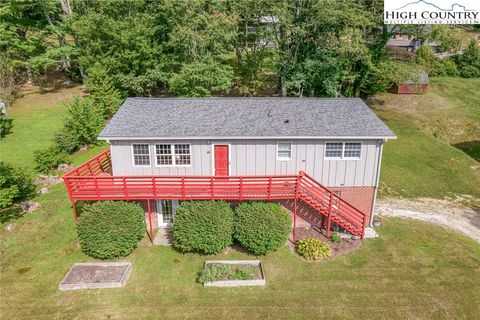 Photo of 165 Apache Street, Newland, NC 28657 (MLS # 257831)