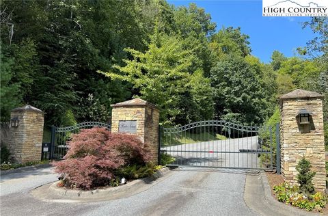 Photo of tbd Timber Rock Road, Blowing Rock, NC 28607 (MLS # 258077)