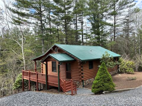 Photo of 150 Turkey Ridge S, Lansing, NC 28643 (MLS # 260750)