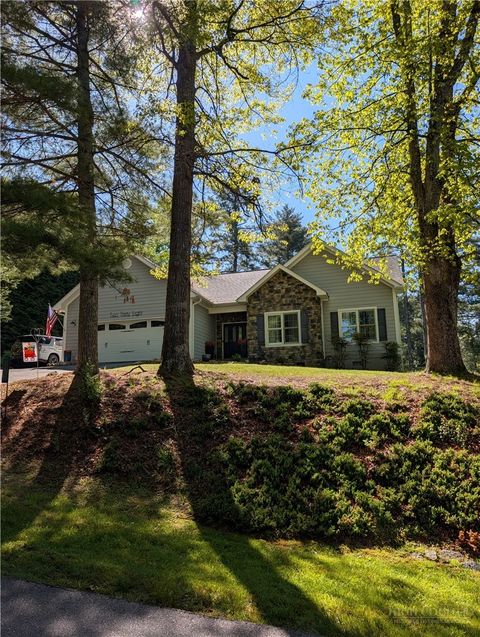 Photo of 238 Olde Beau Boulevard, Roaring Gap, NC 28668 (MLS # 261977)