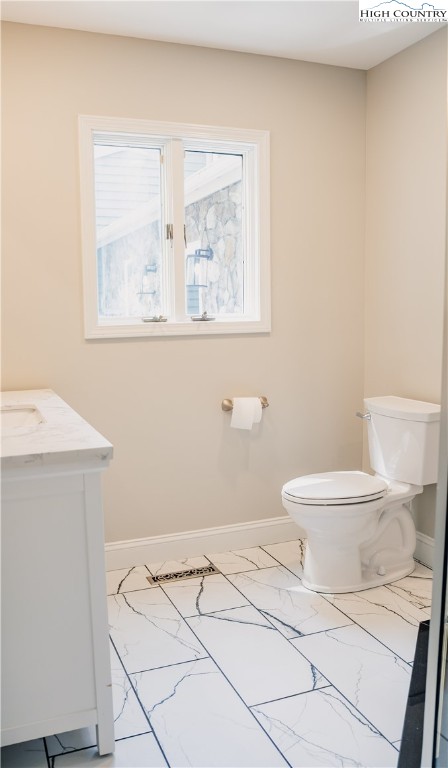 Boone, North Carolina 28607, United States, 4 Bedrooms Bedrooms, ,5 BathroomsBathrooms,Residential,Active,163205