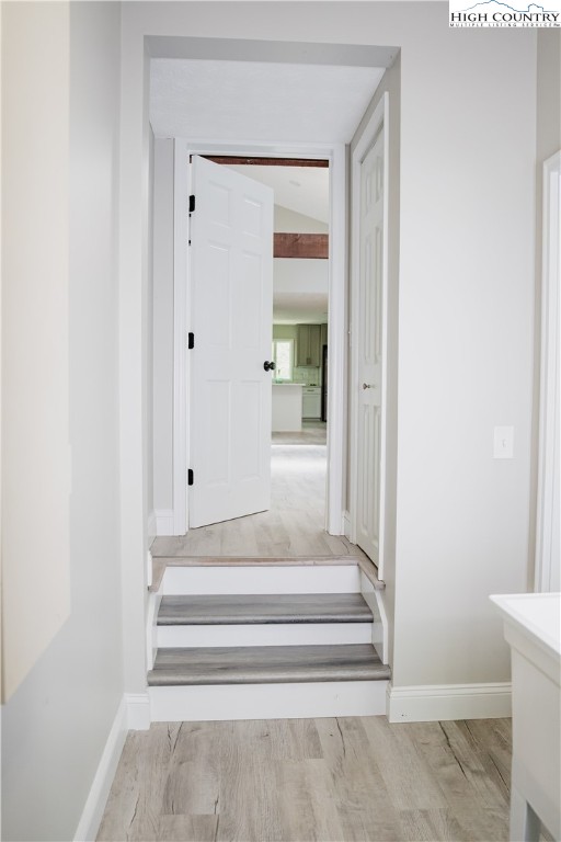 Boone, North Carolina 28607, United States, 4 Bedrooms Bedrooms, ,5 BathroomsBathrooms,Residential,Active,163205