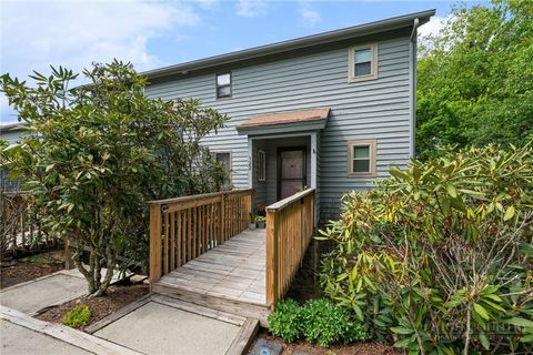 Photo of 122 Village DR #2A-4, Boone, NC 28607 (MLS # 262188)