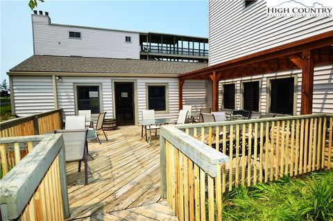 A home in Beech Mountain