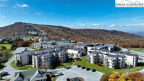 A home in Beech Mountain