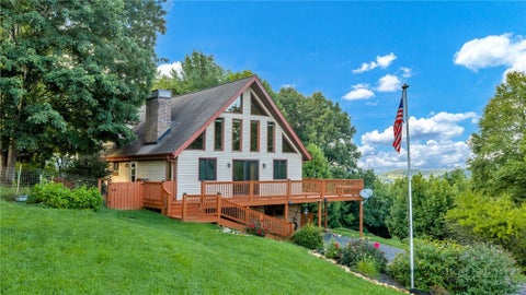 Photo of 179 Pine Springs Drive, Jefferson, NC 28640 (MLS # 264043)