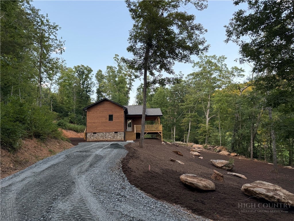 642 Woodstown Road