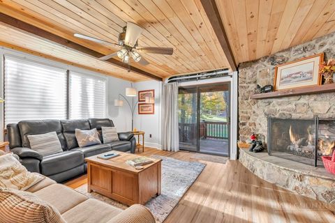 Photo of 101 Golf View Drive #A-1, Beech Mountain, NC 28604 (MLS # 262306)