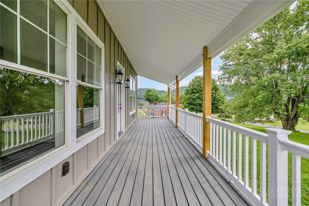 151 Ridgeside Drive