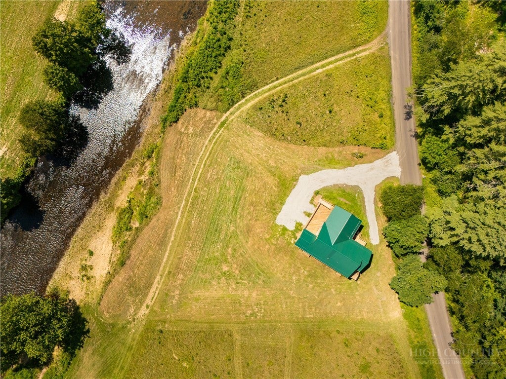 4205 Railroad Grade Road