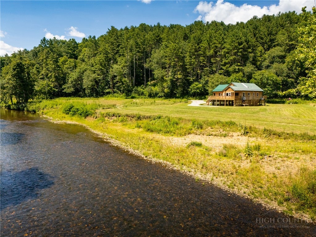 4205 Railroad Grade Road
