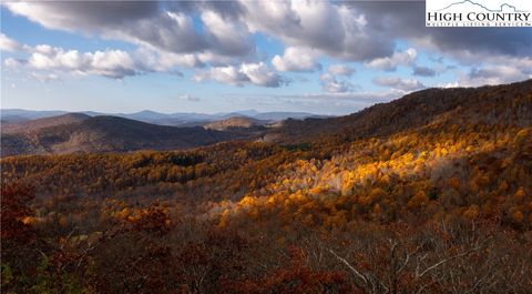 Photo of 238 Crooked Arrow Drive, Todd, NC 28684 (MLS # 257171)