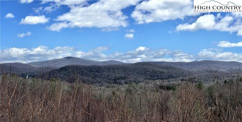 Photo of Lot 70 Linhigh Drive, Linville, NC 28657 (MLS # 252697)
