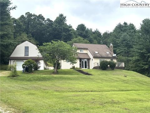 Photo of 115 Old Knob Lane, Mouth of Wilson, VA 24363 (MLS # 257725)