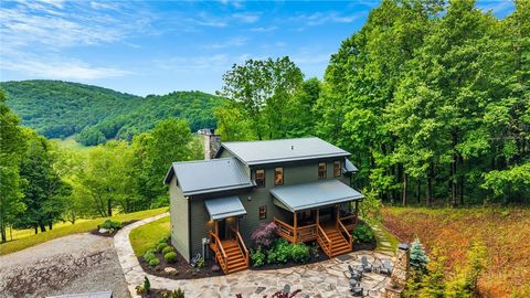 Photo of 355 Cascade Lane, Todd, NC 28684 (MLS # 261853)