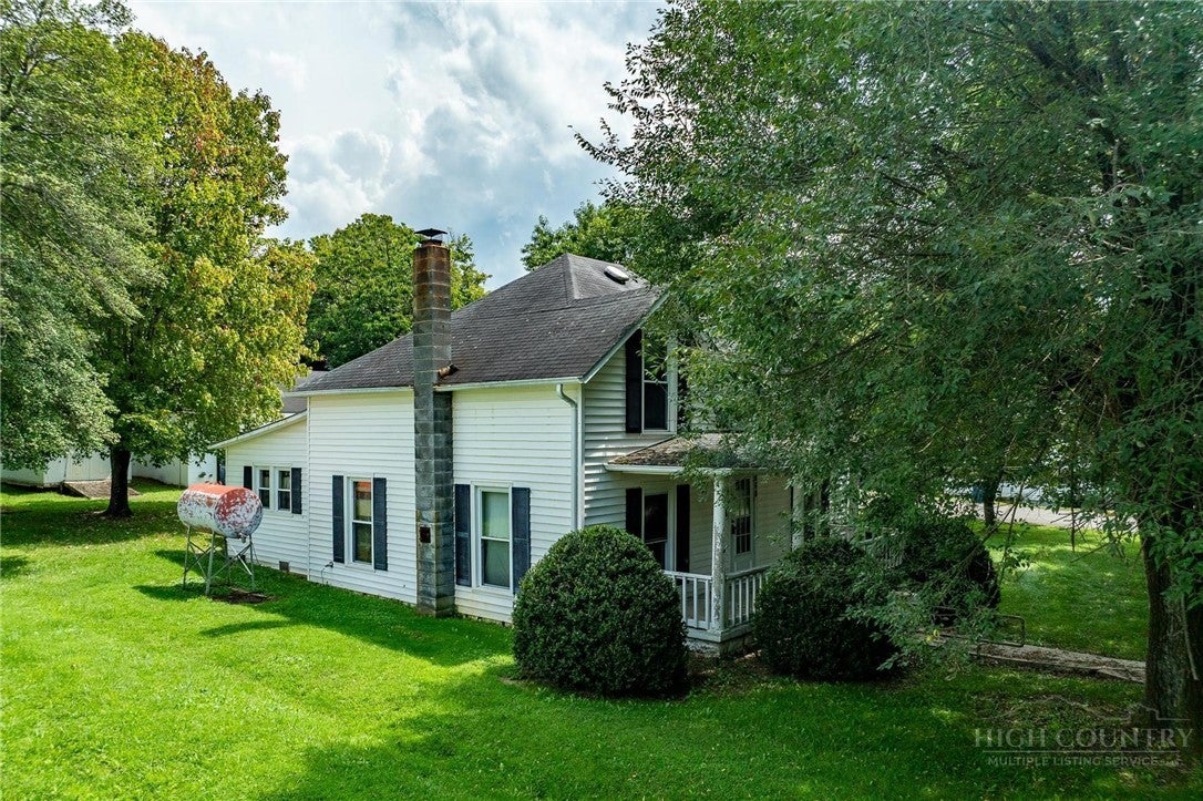 327 Pine Street