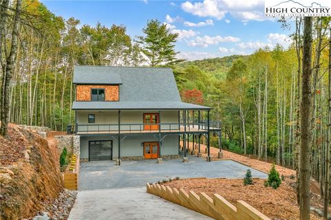 Photo of 250 Noahs Ridge, Fleetwood, NC 28626 (MLS # 258410)