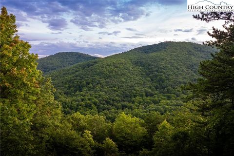 Photo of 1241 Reynolds Parkway, Boone, NC 28607 (MLS # 257166) Photo of 1241 Reynolds Parkway, Boone, NC 28607 (MLS # 257166)