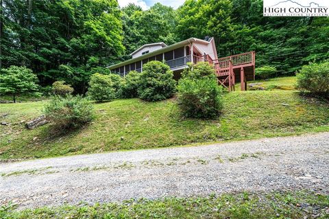 A home in Elk Park