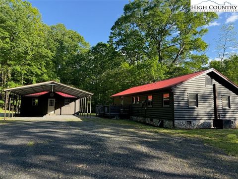 Photo of 1598 Claybank Road, West Jefferson, NC 28694 (MLS # 255844) Photo of 1598 Claybank Road, West Jefferson, NC 28694 (MLS # 255844)