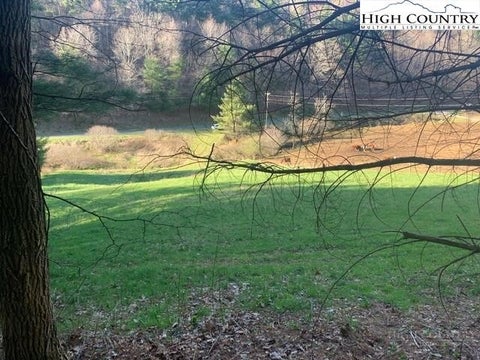 Photo of TBA Park Vista Road, West Jefferson, NC 28694 (MLS # 263117)