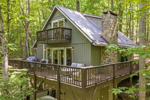 Photo of 216 Saddle Lane, Deep Gap, NC 28618 (MLS # 261896)