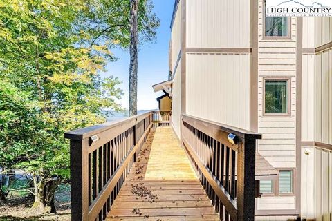 Photo of 220 Northridge Road #21, Beech Mountain, NC 28604 (MLS # 256450)