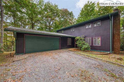 Photo of 547 Deck Hill Road, Boone, NC 28607 (MLS # 258392)