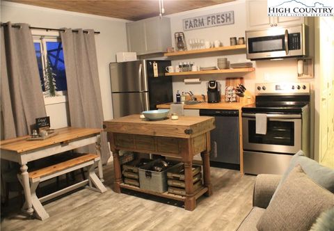 A home in Beech Mountain