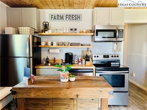 A home in Beech Mountain