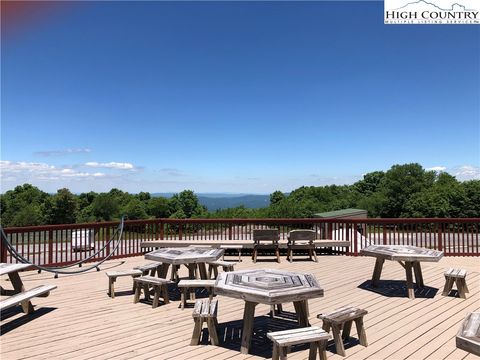 A home in Beech Mountain