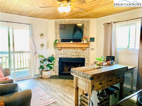 A home in Beech Mountain