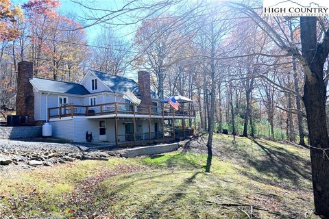 Photo of 120 Candle Street, West Jefferson, NC 28694 (MLS # 258914)