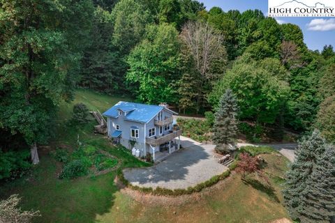 Photo of 1005 Andy Hicks Road, Banner Elk, NC 28604 (MLS # 255441)