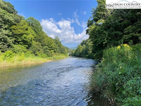 Featured picture for the property 249758