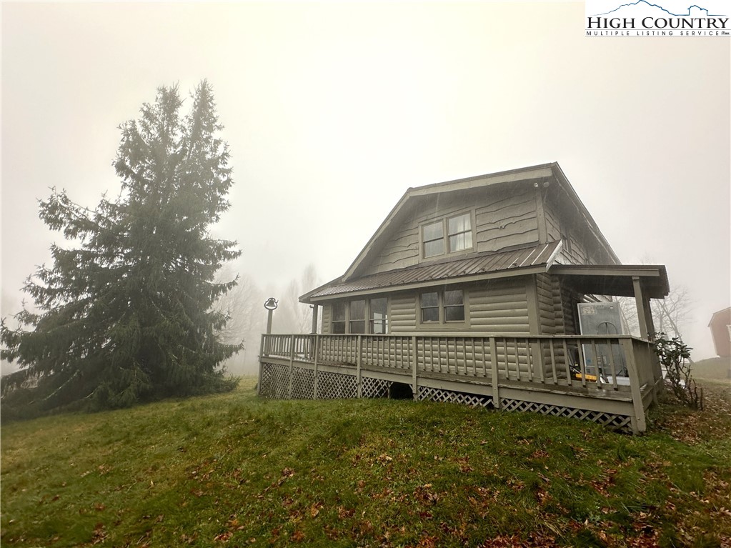 Zionville, North Carolina 28698, United States, 2 Bedrooms Bedrooms, ,2 BathroomsBathrooms,Residential,Pending,25818